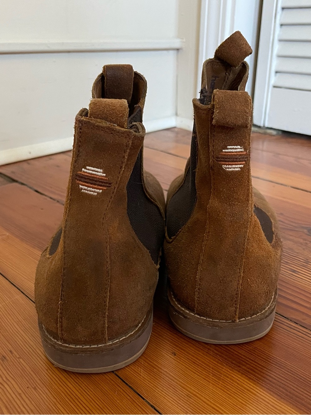 Hari Mari Men’s Odessa Suede Chelsea Boot, size 11, Rich Brown - Picture 4 of 9